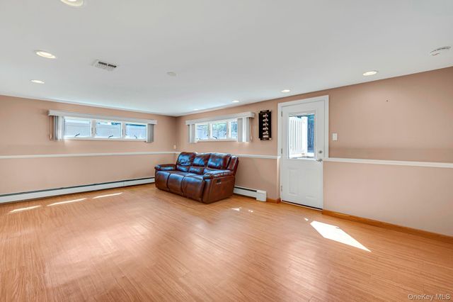 158 Saint Nicholas Avenue, Smithtown, NY 11787