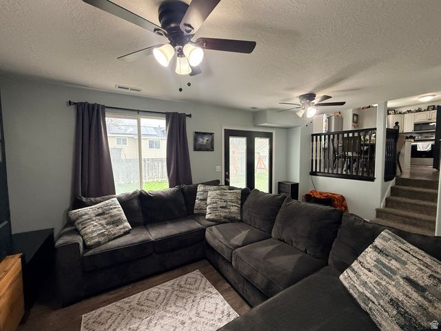 2642 W 1500 N, Clinton, UT 84015