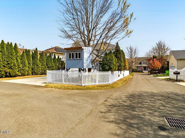 2213 Kira Lane, Raleigh, NC 27614