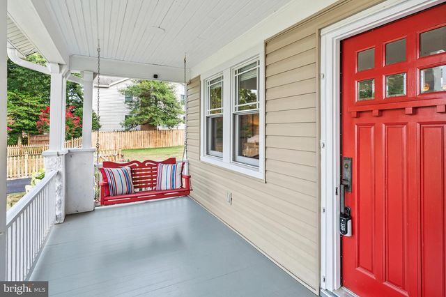 208 EDGEWATER DR, Edgewater, MD 21037