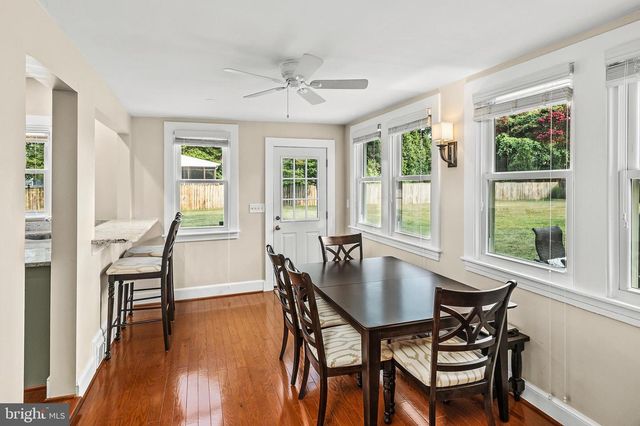 208 EDGEWATER DR, Edgewater, MD 21037