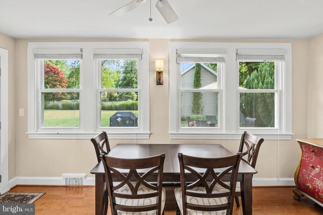 208 EDGEWATER DR, Edgewater, MD 21037