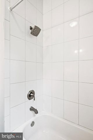 208 EDGEWATER DR, Edgewater, MD 21037