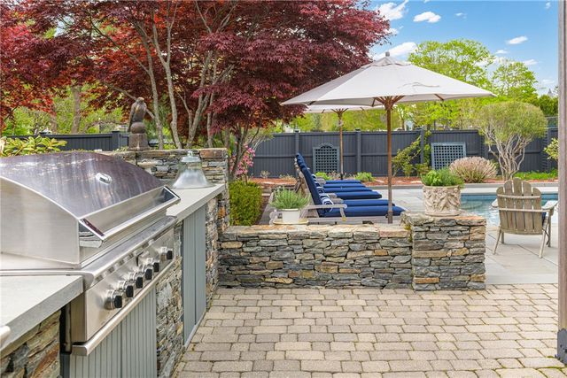 77 Janice Road, Warwick, RI 02886