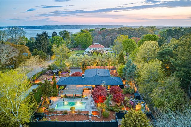77 Janice Road, Warwick, RI 02886