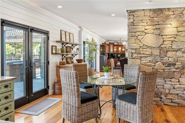 77 Janice Road, Warwick, RI 02886