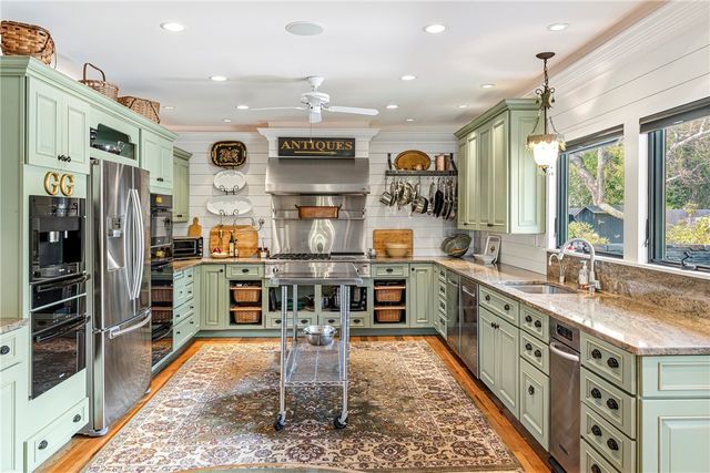 77 Janice Road, Warwick, RI 02886