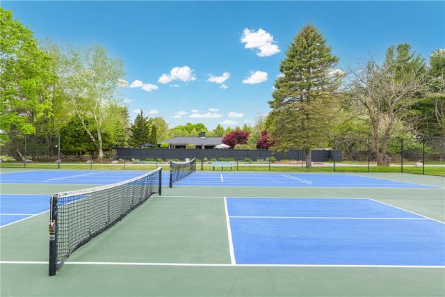77 Janice Road, Warwick, RI 02886