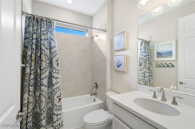 16530 Seagate PL, Bonita Springs, FL 34135