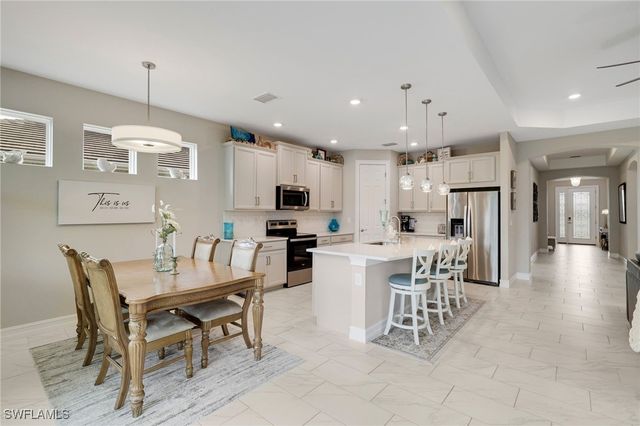 16530 Seagate PL, Bonita Springs, FL 34135