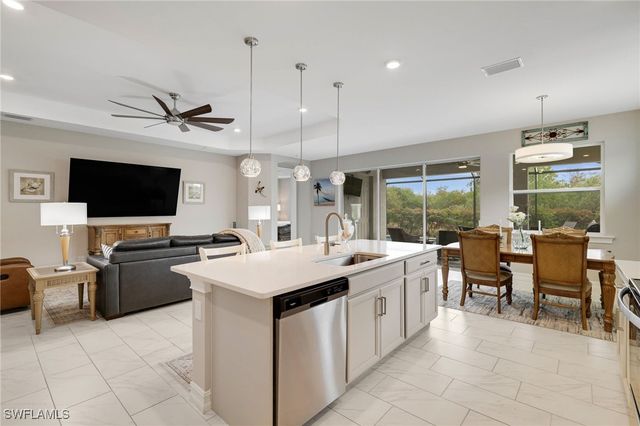 16530 Seagate PL, Bonita Springs, FL 34135