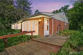 3620 Old Winchester Trail, Xenia, OH 45385