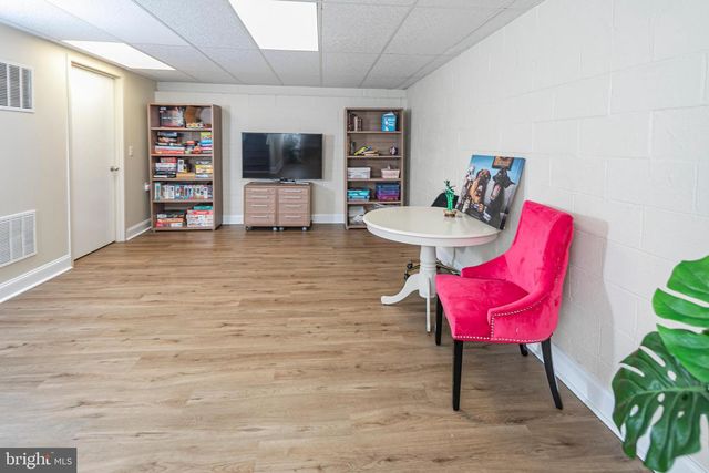 68 FIELDSTONE RD, Skillman, NJ 08558