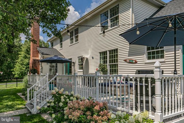 68 FIELDSTONE RD, Skillman, NJ 08558