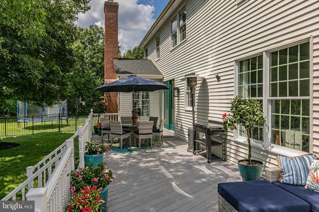 68 FIELDSTONE RD, Skillman, NJ 08558