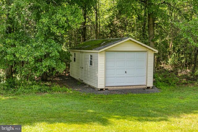 68 FIELDSTONE RD, Skillman, NJ 08558