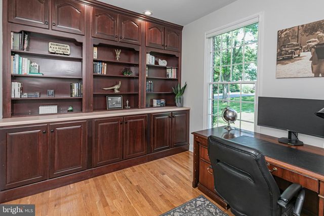68 FIELDSTONE RD, Skillman, NJ 08558