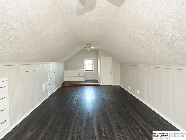 628 N 47 Street, Omaha, NE 68132