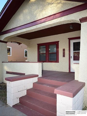 628 N 47 Street, Omaha, NE 68132