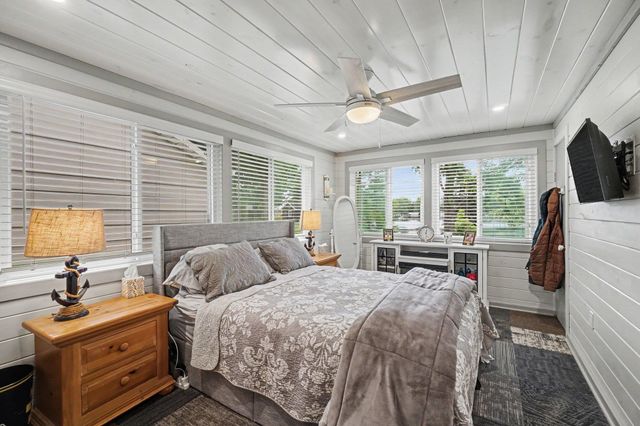 6736 Ridge Road, Hamilton Twp, MI 48625
