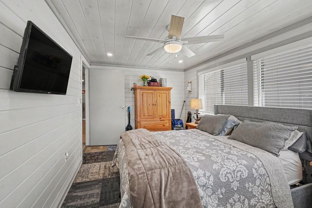 6736 Ridge Road, Hamilton Twp, MI 48625