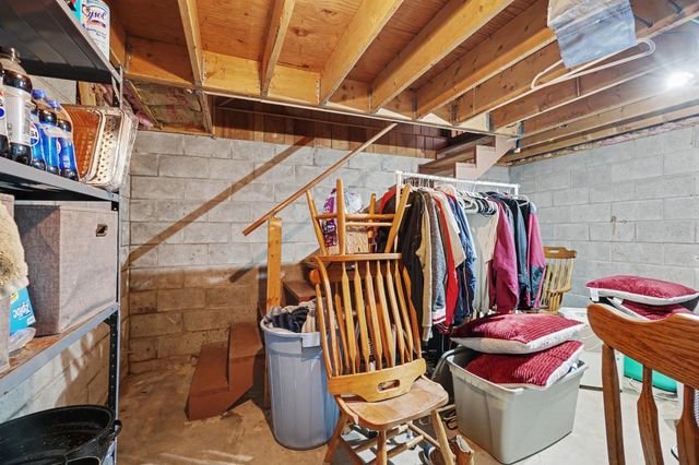 6736 Ridge Road, Hamilton Twp, MI 48625
