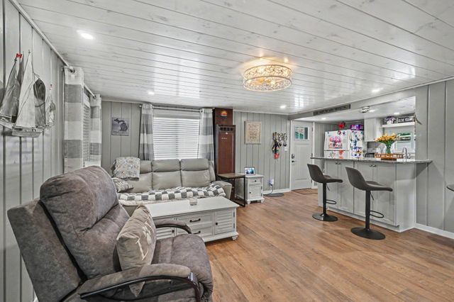 6736 Ridge Road, Hamilton Twp, MI 48625