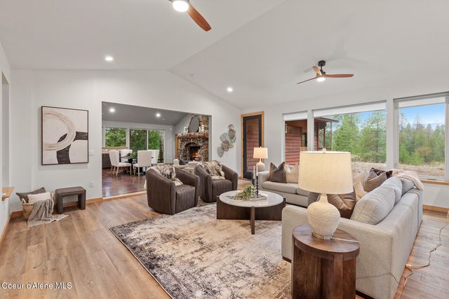 672 Hopkins RD, Sandpoint, ID 83864