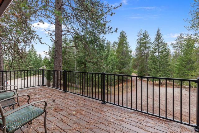 672 Hopkins RD, Sandpoint, ID 83864