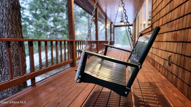 672 Hopkins RD, Sandpoint, ID 83864