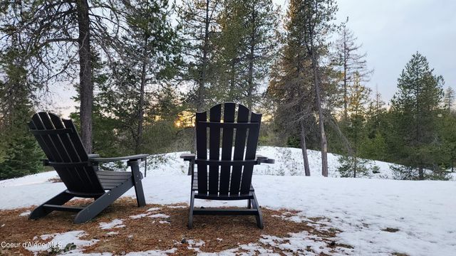 672 Hopkins RD, Sandpoint, ID 83864