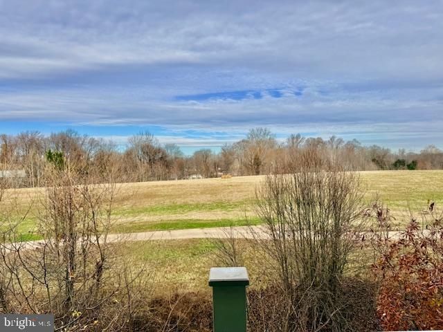 13960 GREENDALE DR, Woodbridge, VA 22191