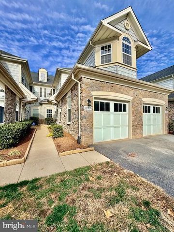 13960 GREENDALE DR, Woodbridge, VA 22191