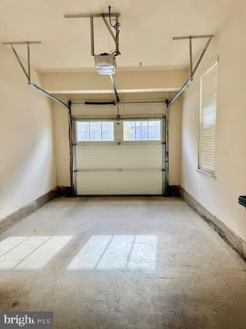 13960 GREENDALE DR, Woodbridge, VA 22191