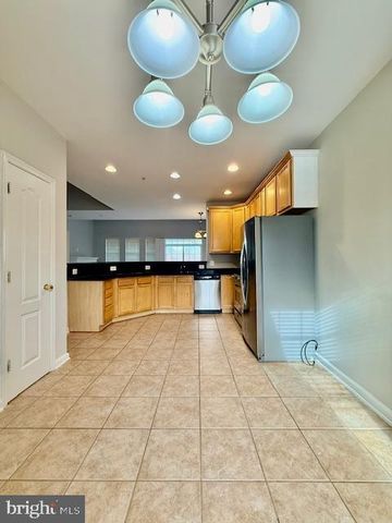 13960 GREENDALE DR, Woodbridge, VA 22191