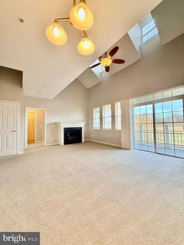 13960 GREENDALE DR, Woodbridge, VA 22191