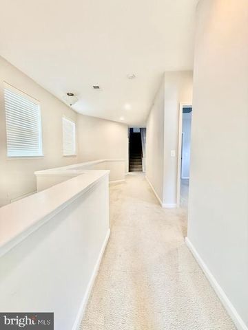 13960 GREENDALE DR, Woodbridge, VA 22191