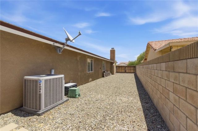 13120 Riverview, Victorville, CA 92395