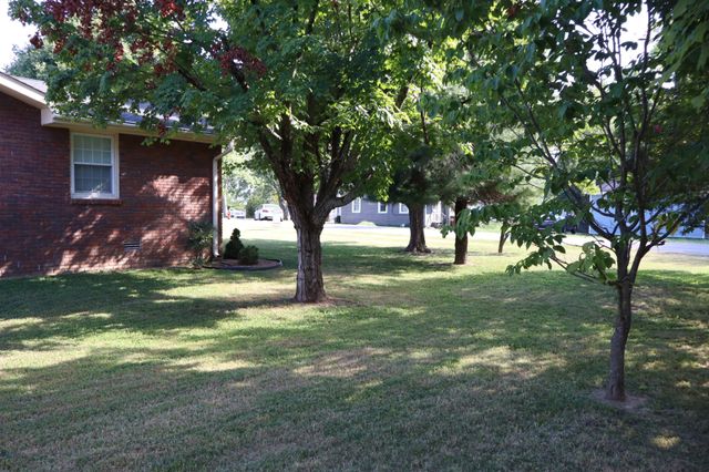 2409 Dabbs Ave, Old Hickory, TN 37138