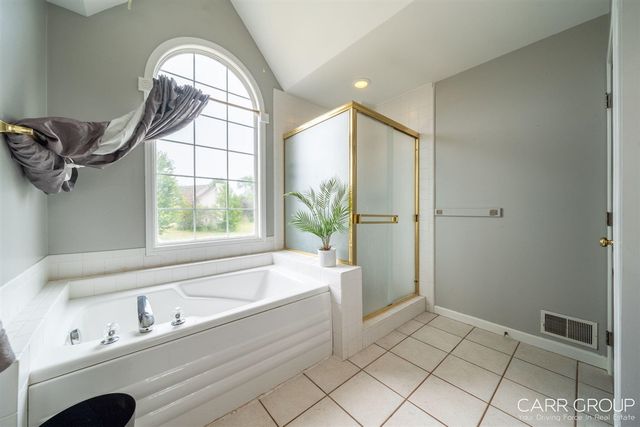 1286 Bentree, Grand Rapids, MI 49508