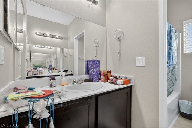4107 Walnut Star Lane, Las Vegas, NV 89115