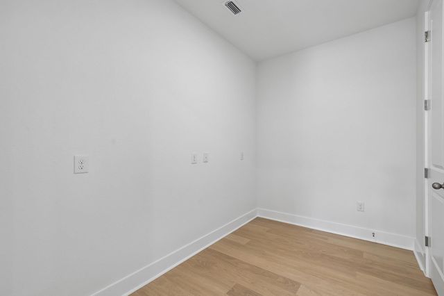 135 Comfort DR, Buda, TX 78610
