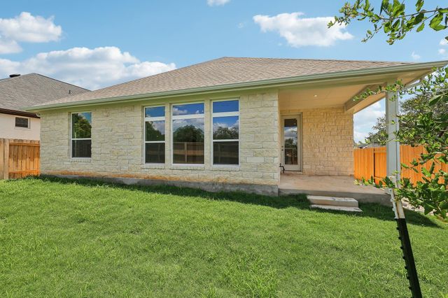 135 Comfort DR, Buda, TX 78610
