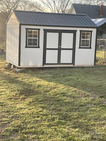 915 Spruce Street, Albemarle, NC 28001