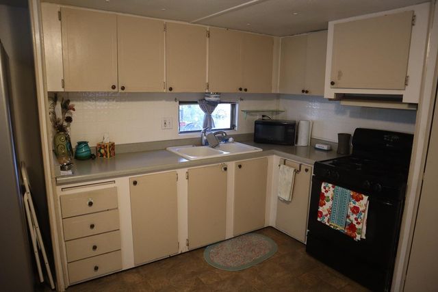9360 N 9360 N Blackstone Ave # 201, Fresno, CA 93720