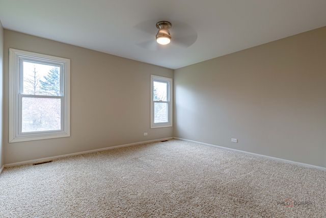 383 Barn Swallow Lane, Vernon Hills, IL 60061