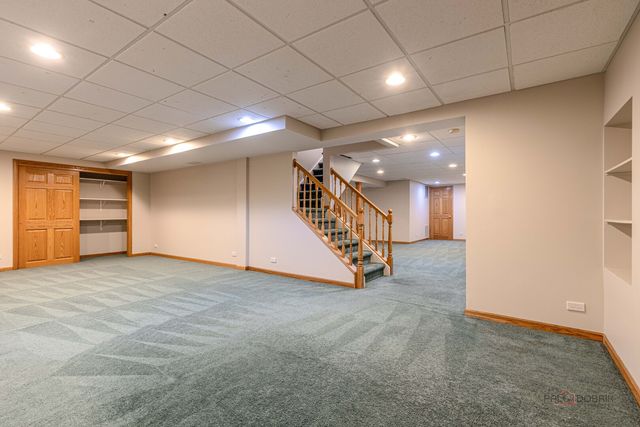 383 Barn Swallow Lane, Vernon Hills, IL 60061