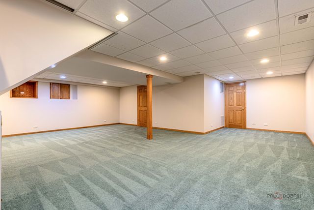 383 Barn Swallow Lane, Vernon Hills, IL 60061