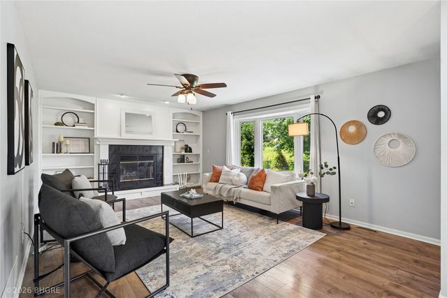 1607 Parkhill Drive, Norwalk, IA 50211