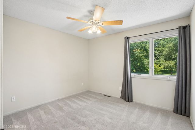 1607 Parkhill Drive, Norwalk, IA 50211